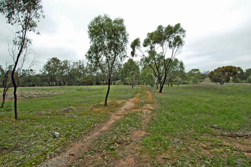 Lot 101 GREAT SOUTHERN HWY, York WA 6302, Image 2