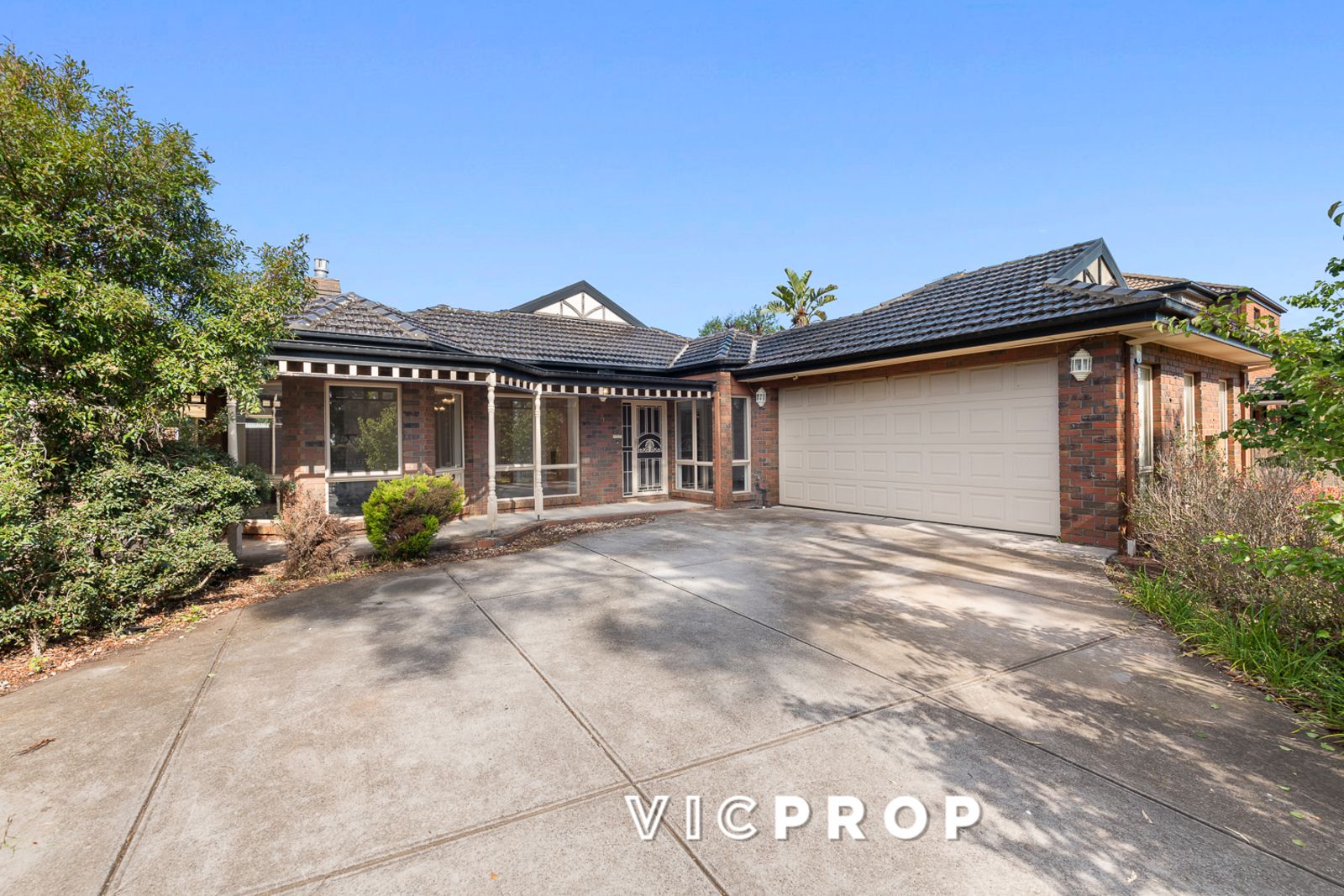 4 Thomson Way, Taylors Hill VIC 3037, Image 0