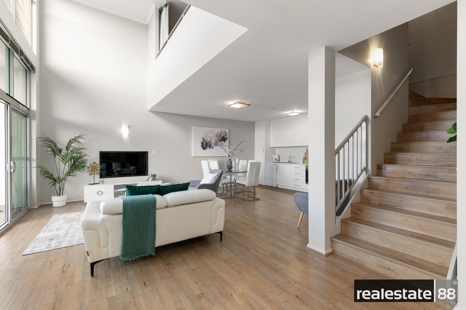 3 bedrooms Apartment / Unit / Flat in 16/5 Antonas Road NORTHBRIDGE WA, 6003