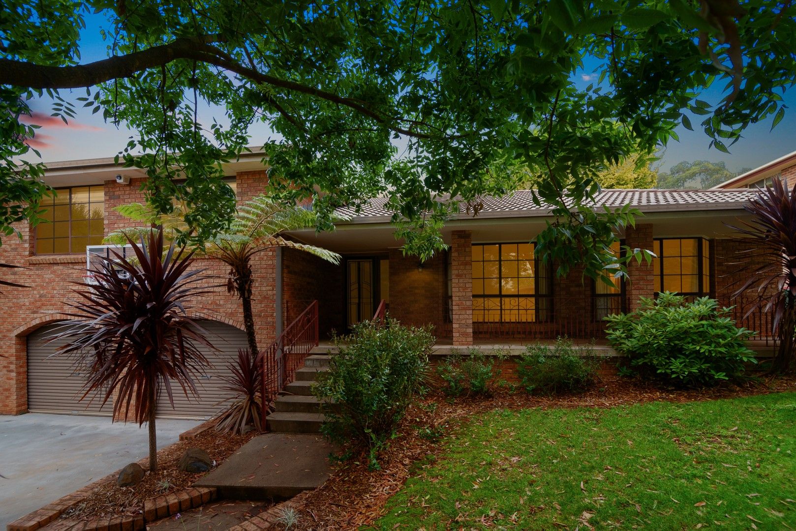4 bedrooms House in 25 Maple Avenue ORANGE NSW, 2800