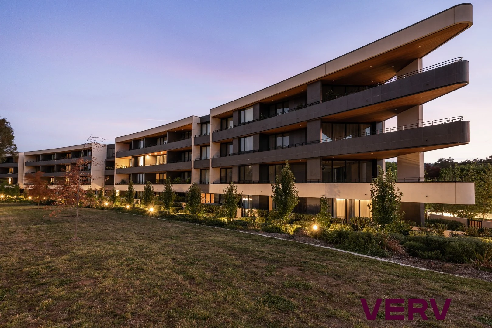 40/7 State Circle, Forrest ACT 2603