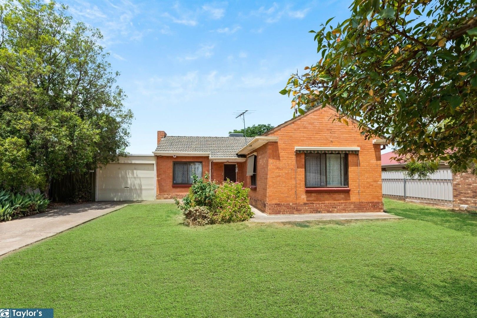 15 Everleigh Road, Elizabeth Vale SA 5112, Image 0