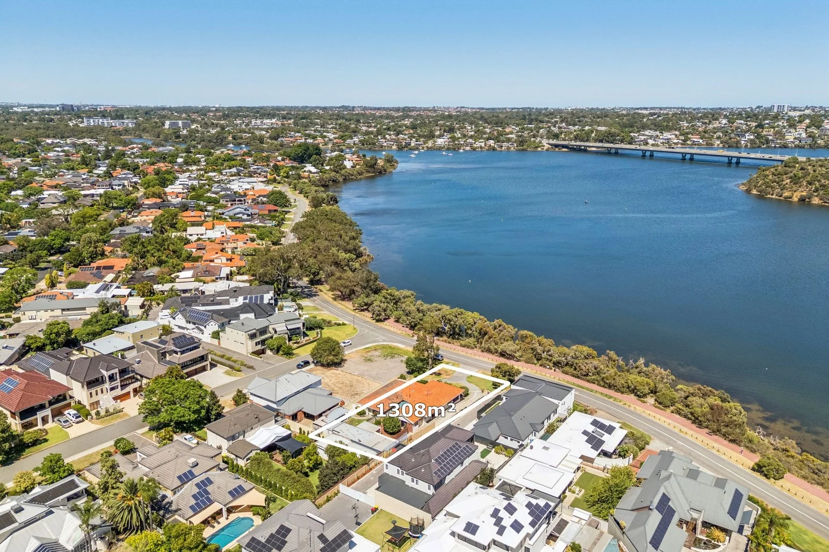 119 Riverton Drive W, Rossmoyne WA 6148