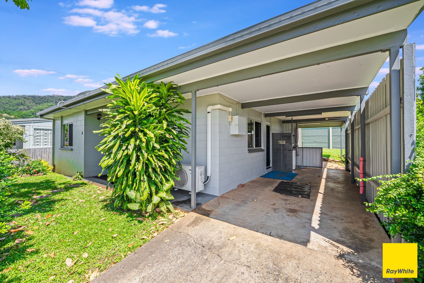 30 Peridot Street, Bayview Heights QLD 4868, Image 2