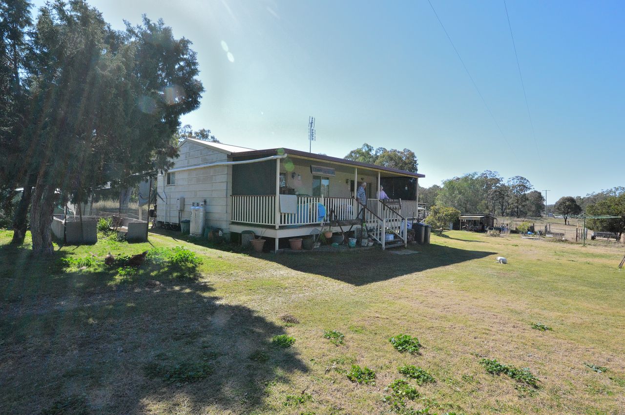 2 bedrooms Acreage / Semi-Rural in 254 Big Hill road PRATTEN QLD, 4370