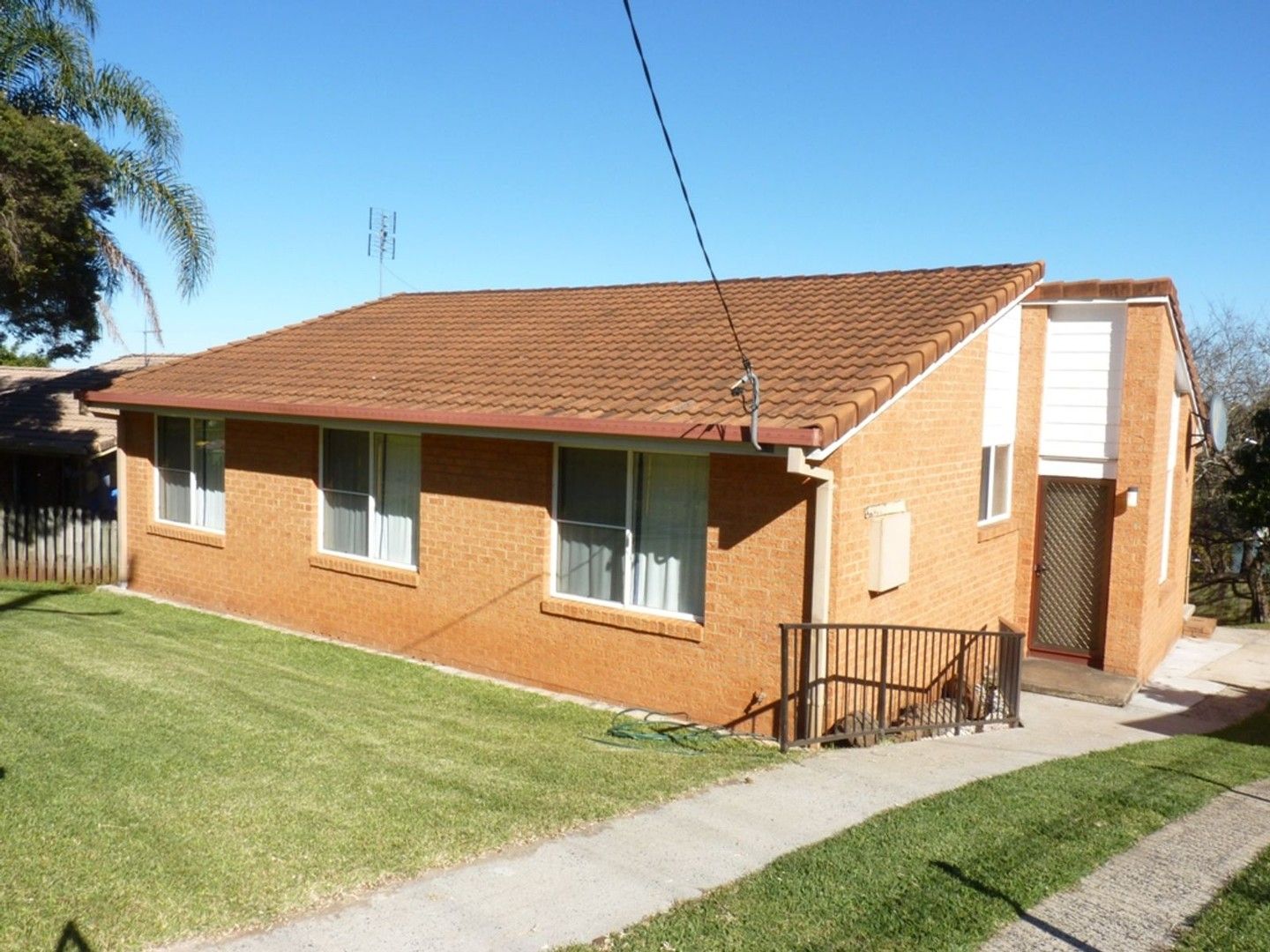 3 bedrooms House in 27 Shearman Drive GOONELLABAH NSW, 2480