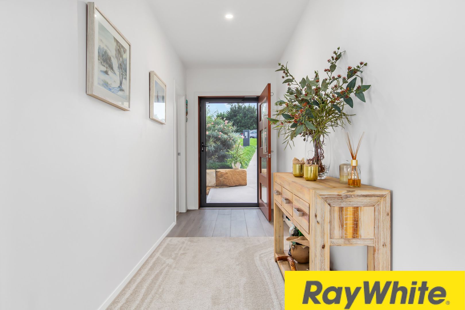4A Macquarie St, Bolton Point NSW 2283, Image 2