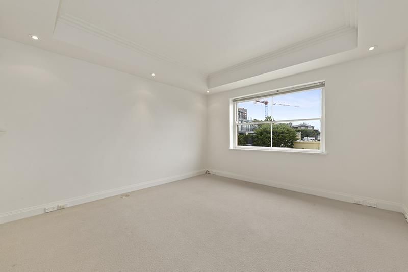 3/5 Longworth Avenue, Point Piper NSW 2027, Image 2