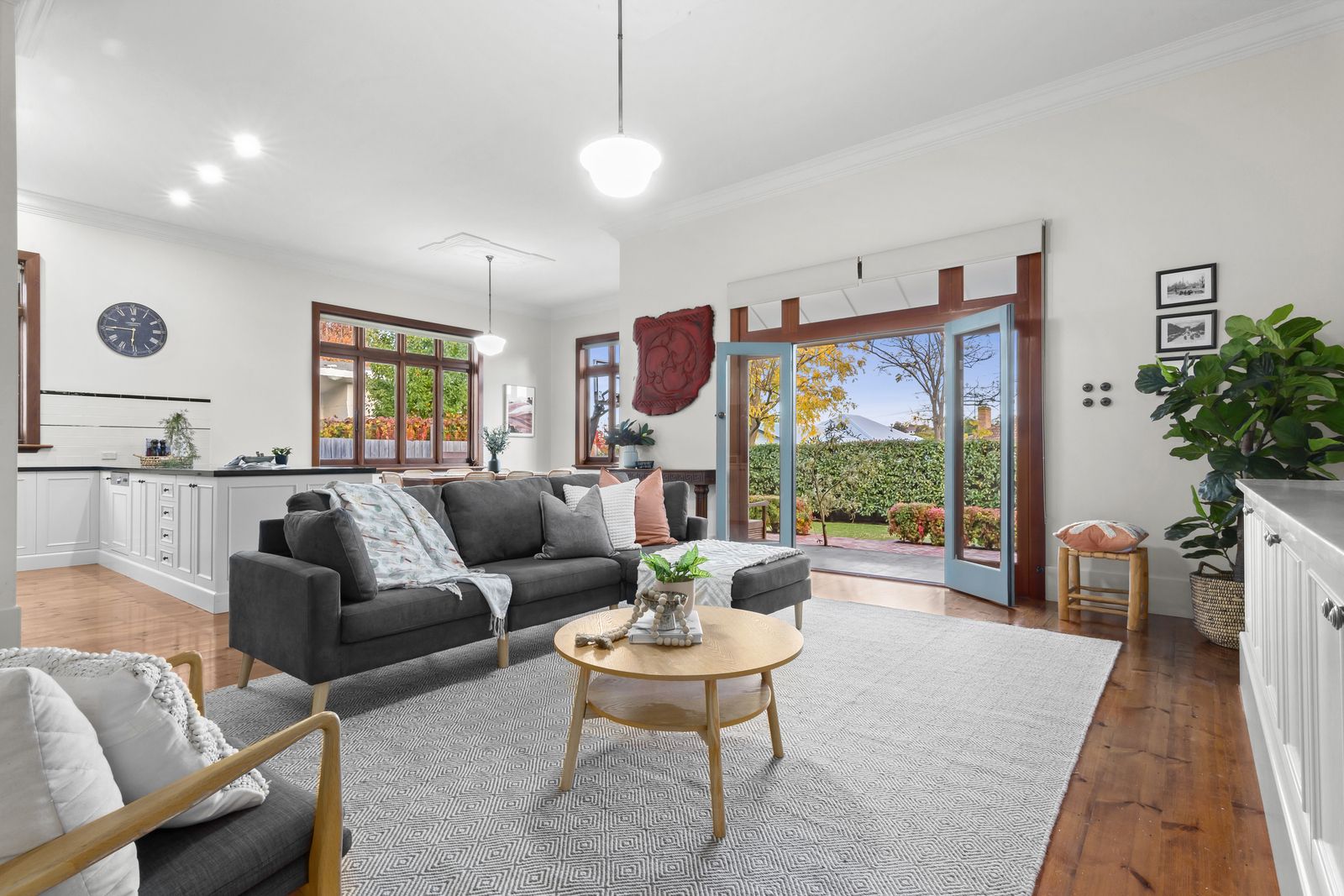 35 Girton Crescent, Manifold Heights VIC 3218, Image 2