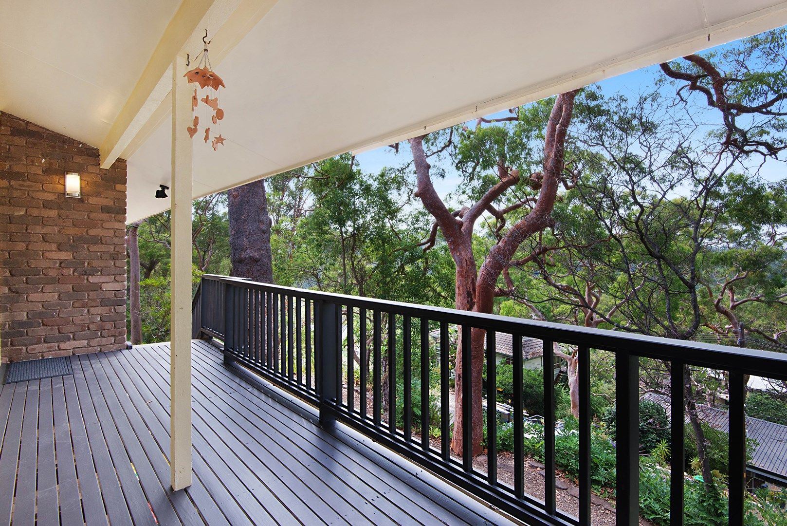 11 Bundanoon Place, Hornsby Heights NSW 2077, Image 1