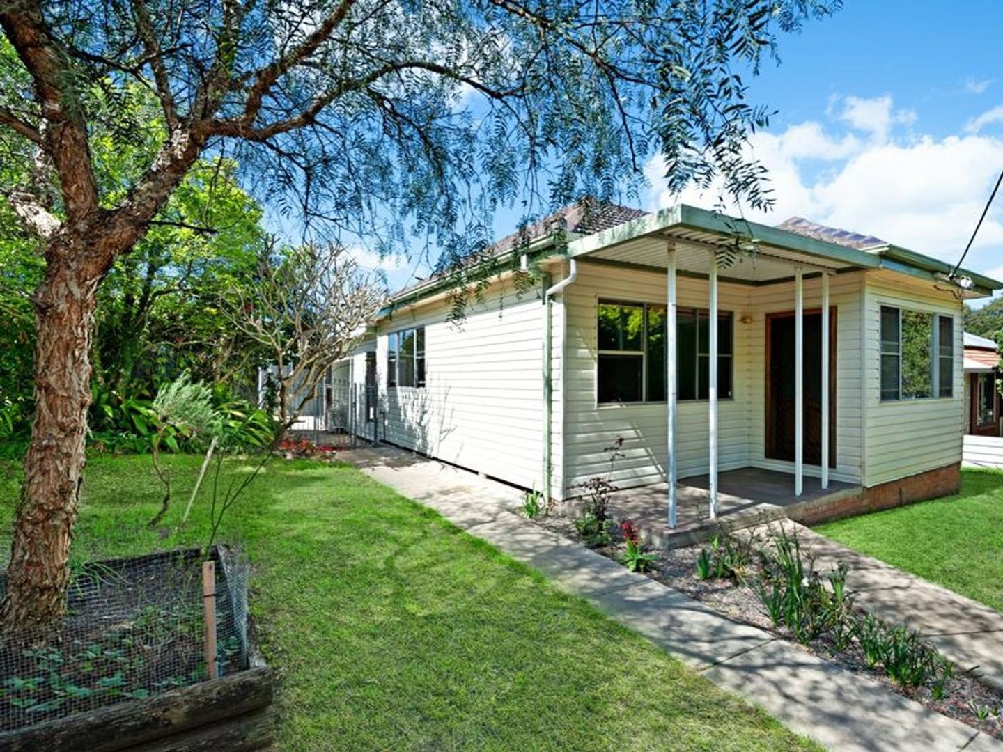 52 Fifth Street, Cardiff South NSW 2285
