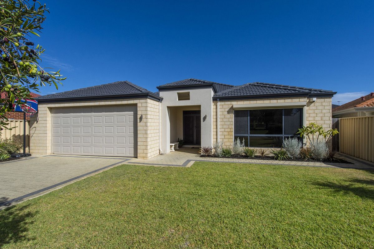 8 Oceanrunner Boulevard, Shoalwater WA 6169, Image 0