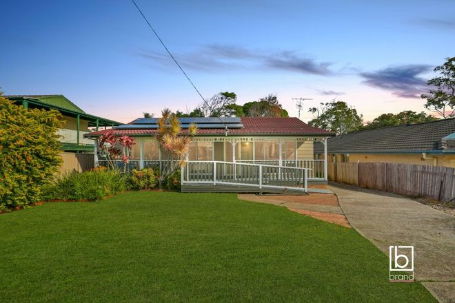 Picture of 186 Elizabeth Bay Drive, LAKE MUNMORAH NSW 2259