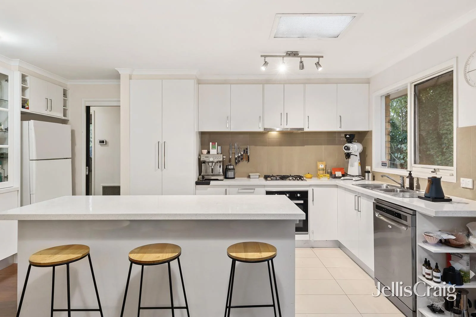 Additional image 3 of 2/5 Vista Avenue, Ringwood East VIC 3135