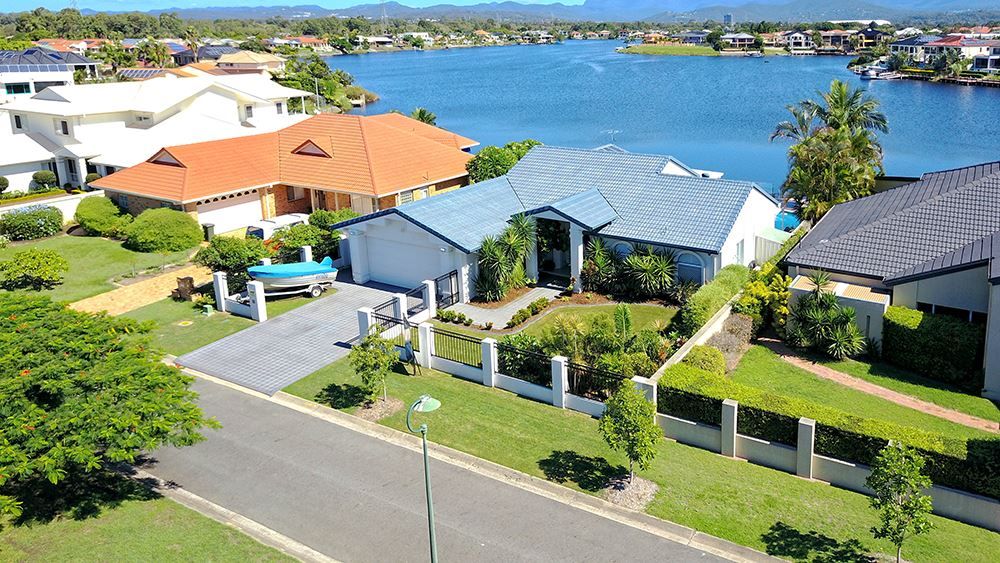 112 Port Jackson Boulevard, Clear Island Waters QLD 4226, Image 2