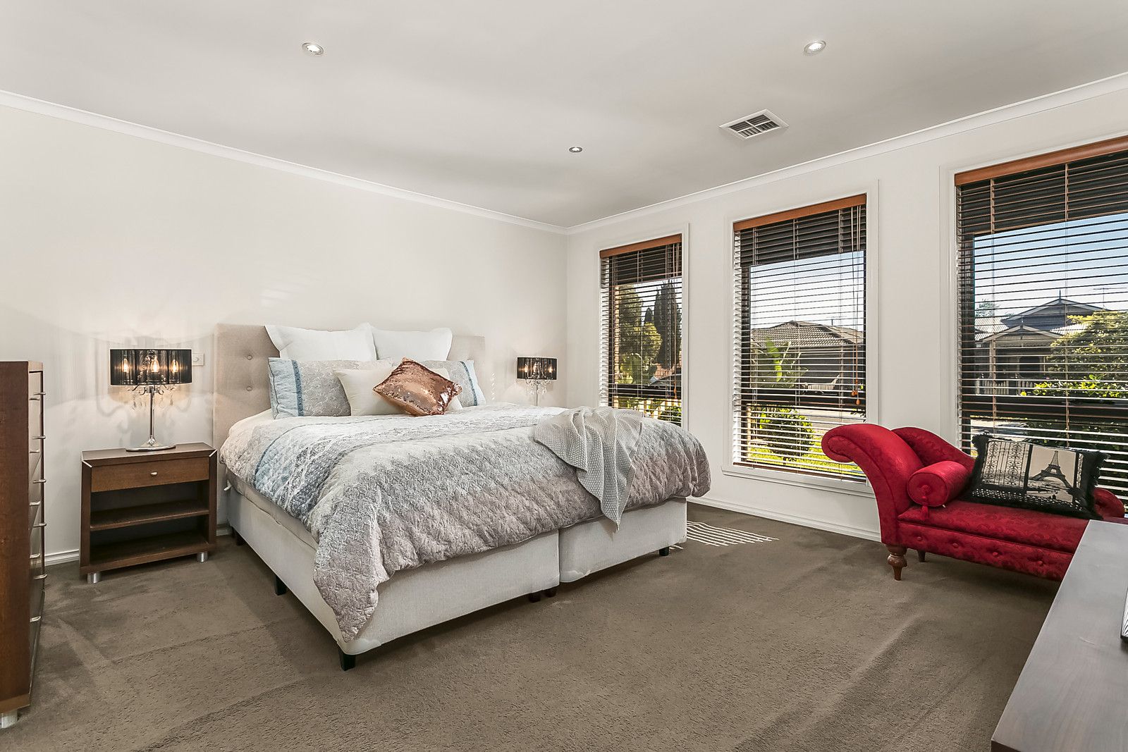 128 Marigold Crescent, Gowanbrae VIC 3043, Image 1