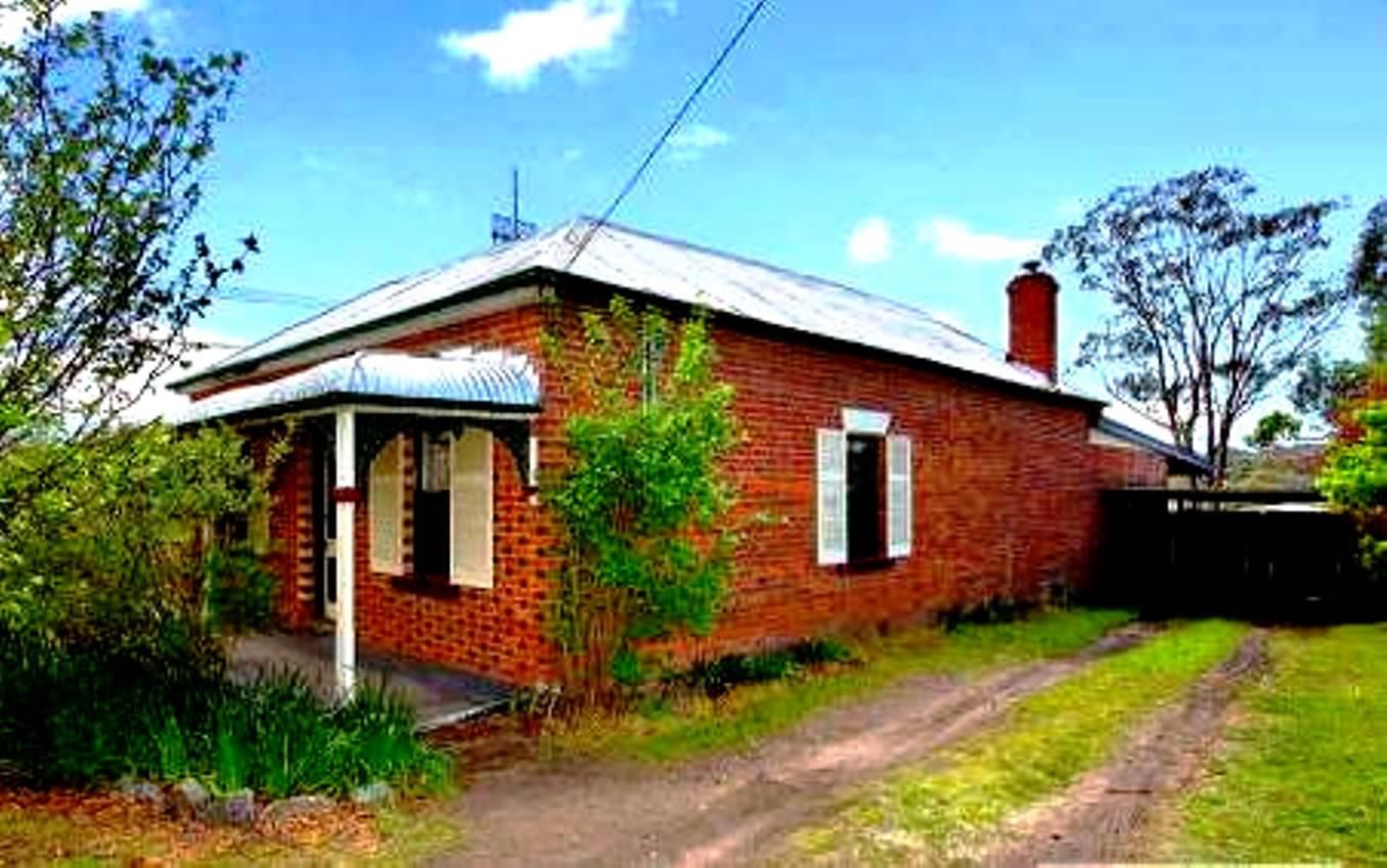 39 Gostwyck Street, Uralla NSW 2358, Image 1