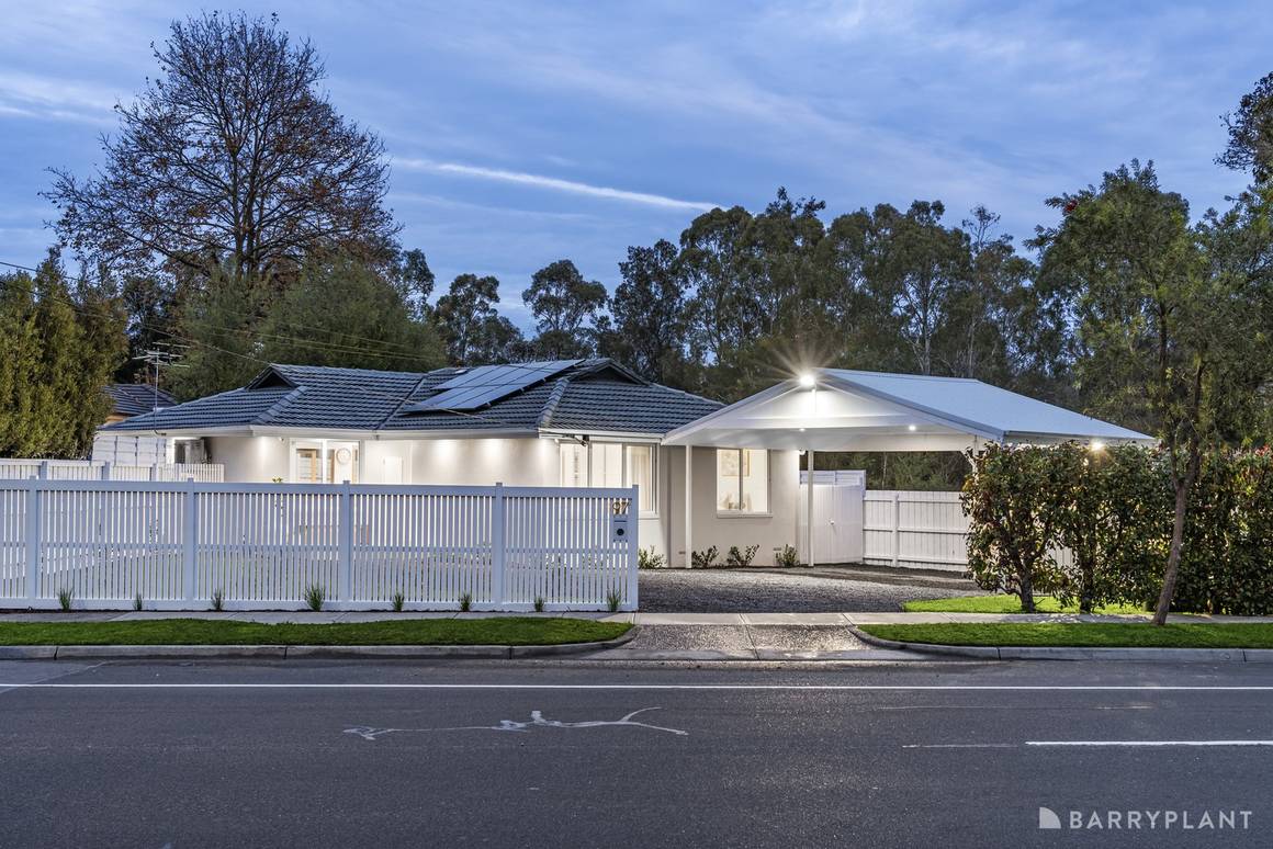 Picture of 97 Bellara Drive, MOOROOLBARK VIC 3138