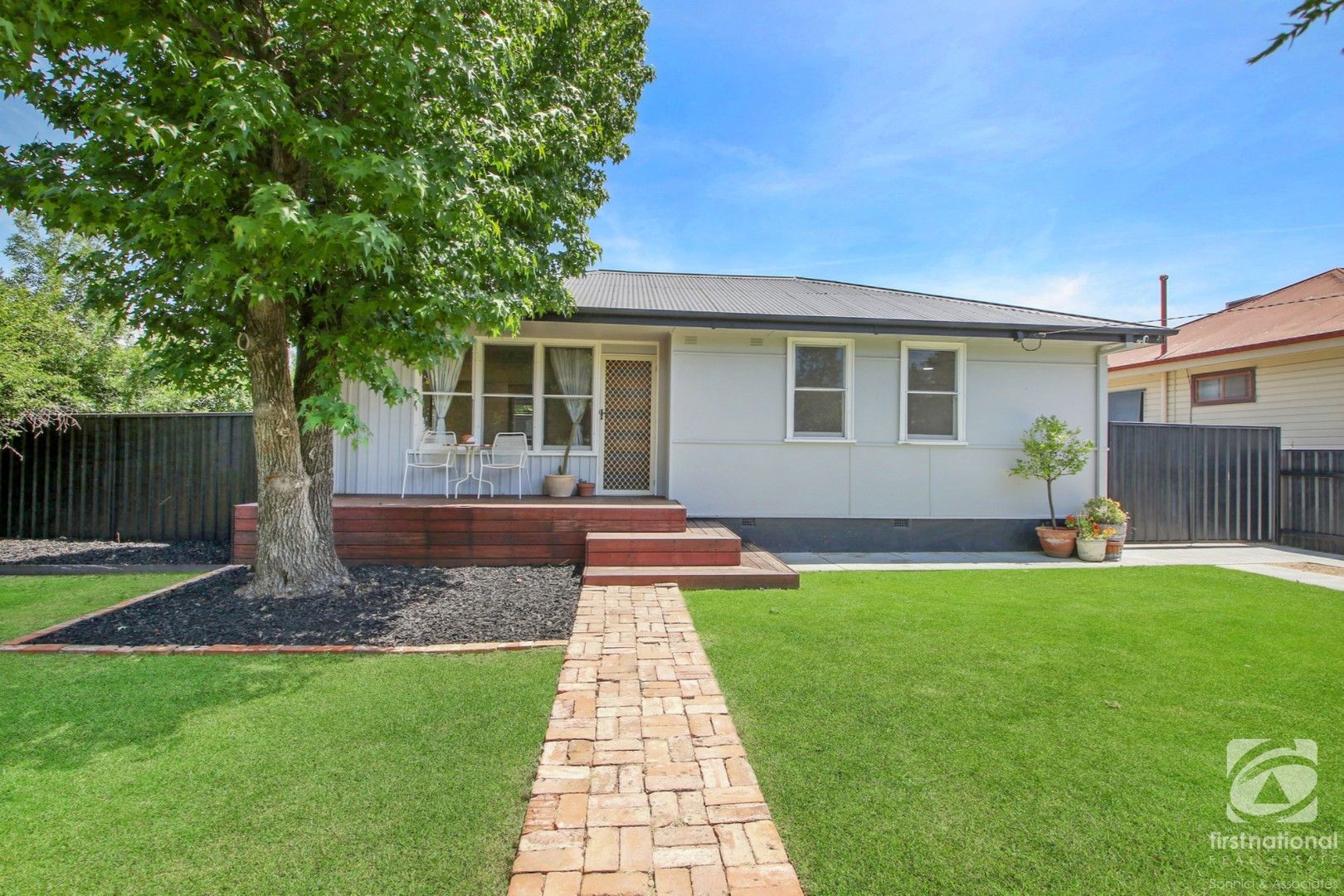 1007 Calimo Street, North Albury NSW 2640 House For Rent Domain