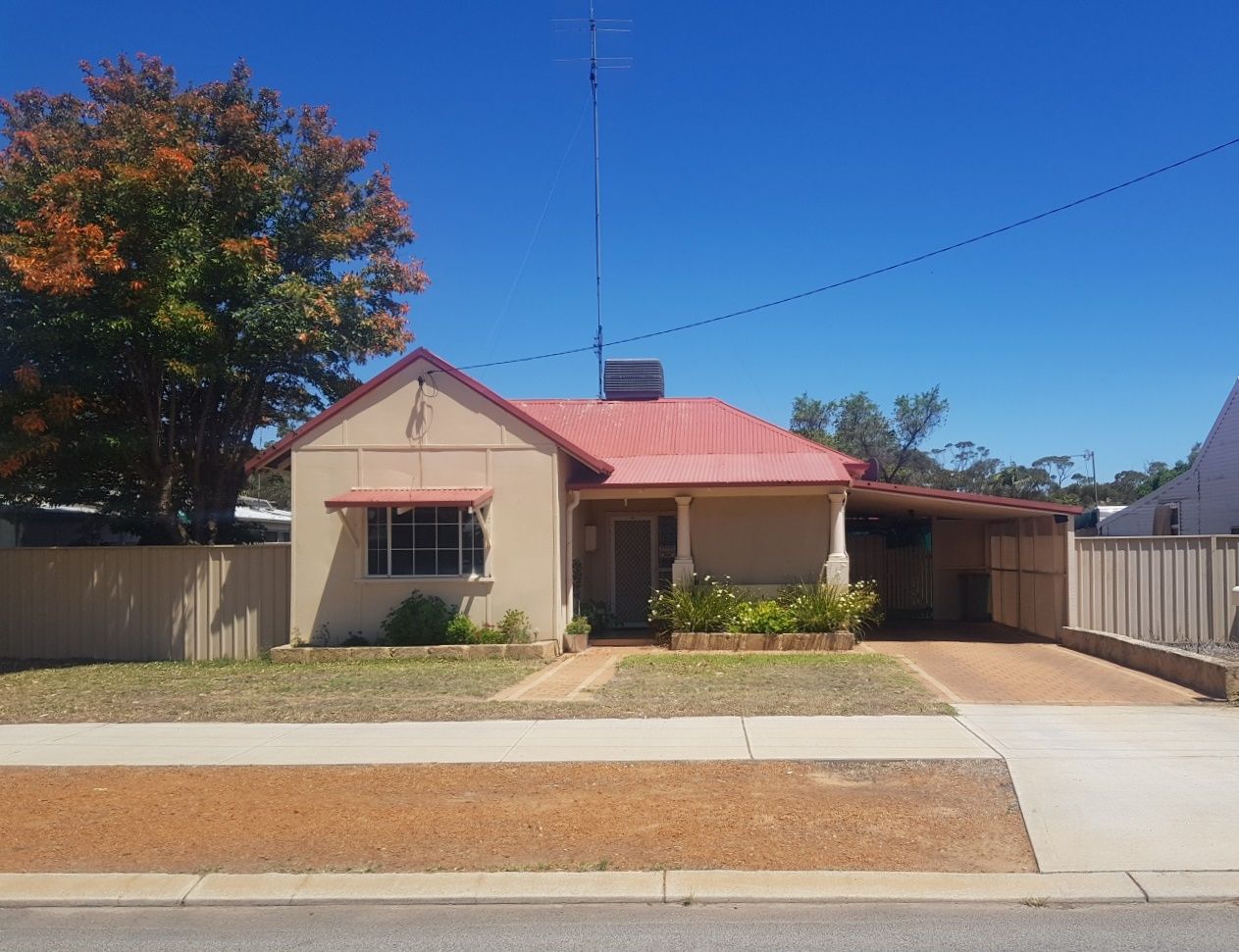 2 bedrooms House in 21 Bewsher Street MOORA WA, 6510