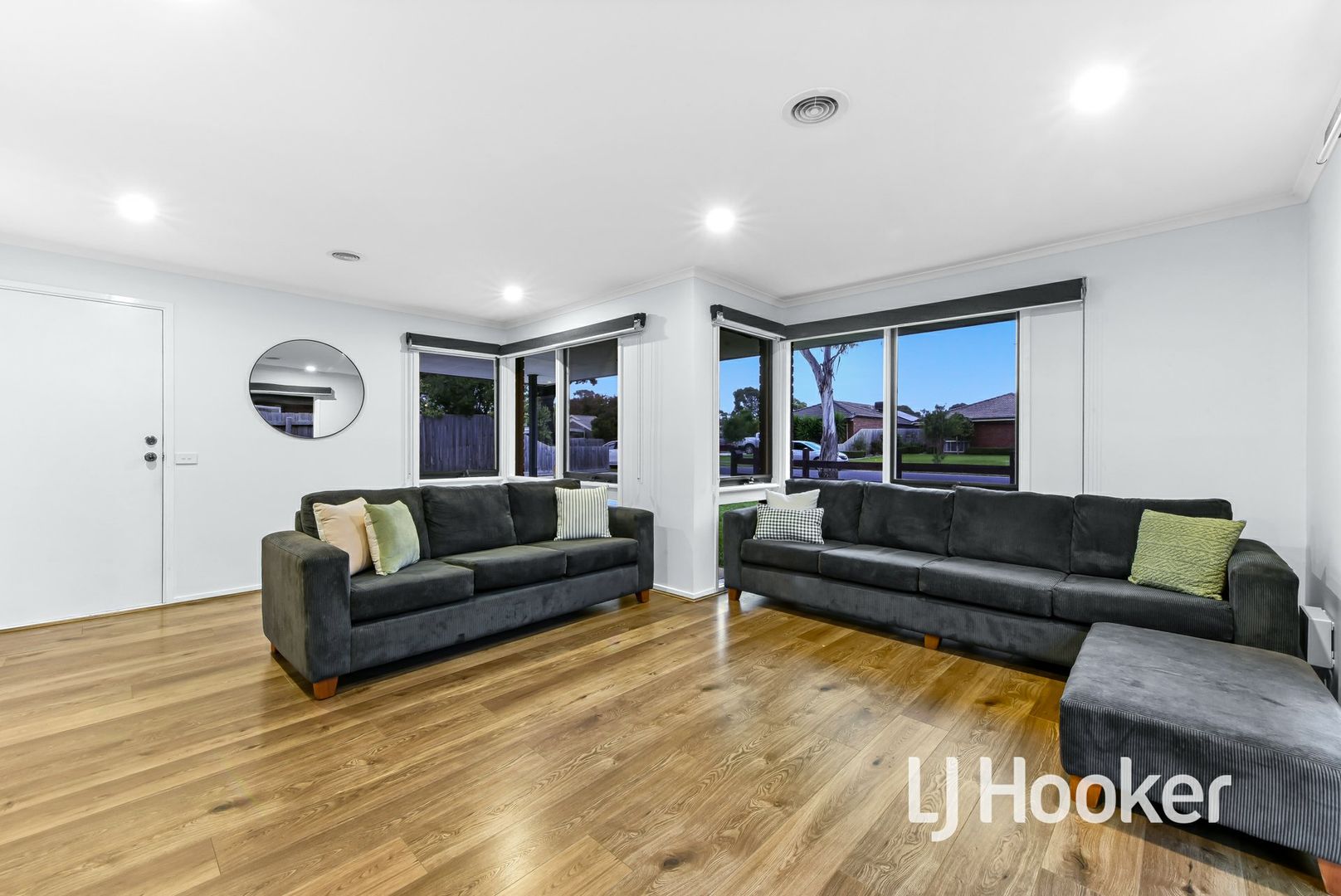 21 Bluegrass Crescent, Pakenham VIC 3810, Image 1