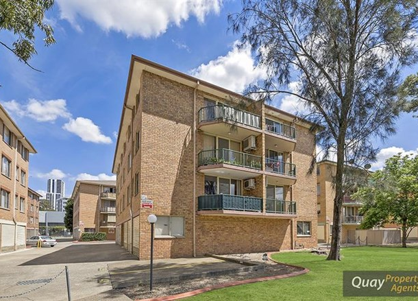 42/3 Riverpark Drive, Liverpool NSW 2170