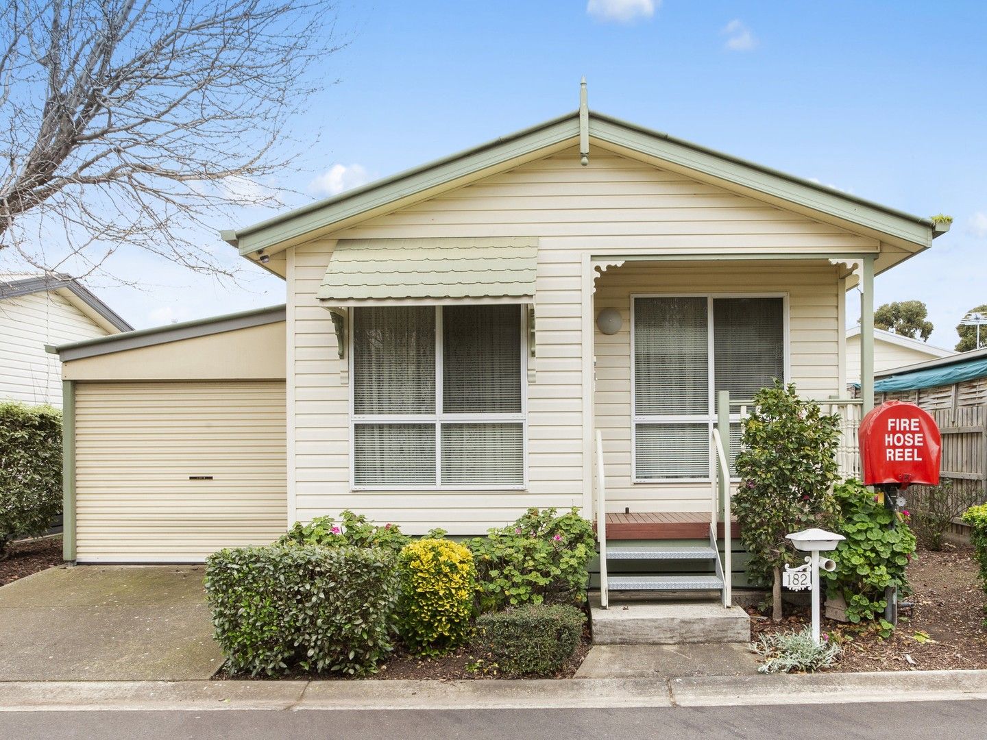 2 bedrooms House in 182/16-24 Box Forest Road GLENROY VIC, 3046