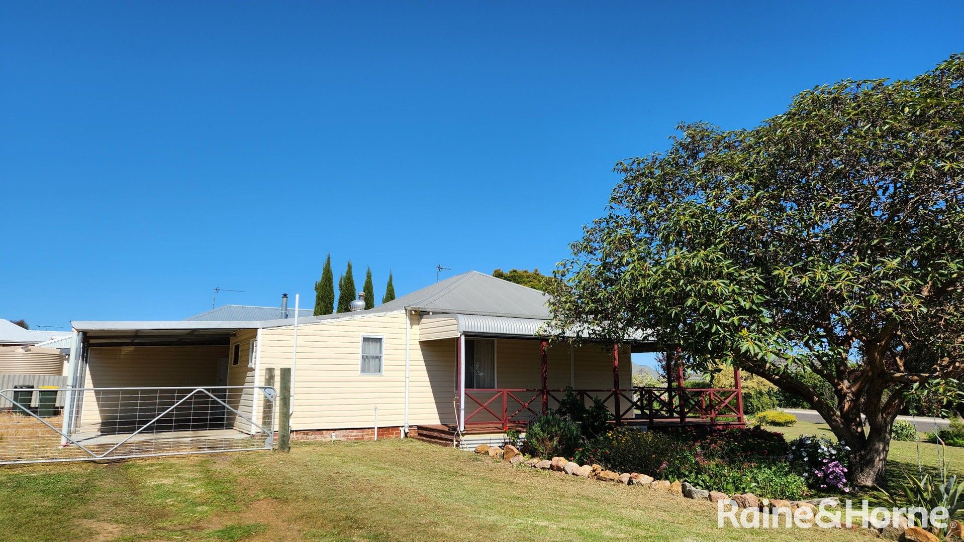 9 Spring Street, Kojonup WA 6395, Image 2