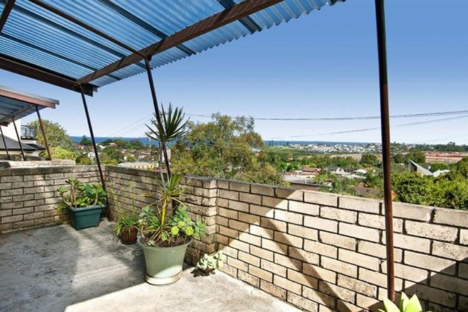 Picture of 1/14 Virginia Terrace, THIRROUL NSW 2515