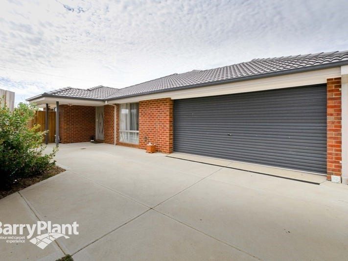 4 bedrooms House in 3 Orlando Crescent KEYSBOROUGH VIC, 3173