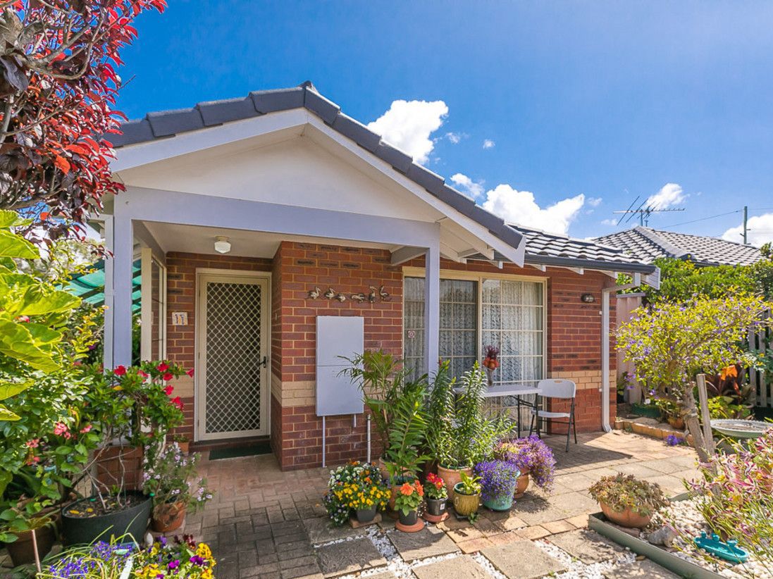 11/2 Corander Gardens, Carine WA 6020, Image 0