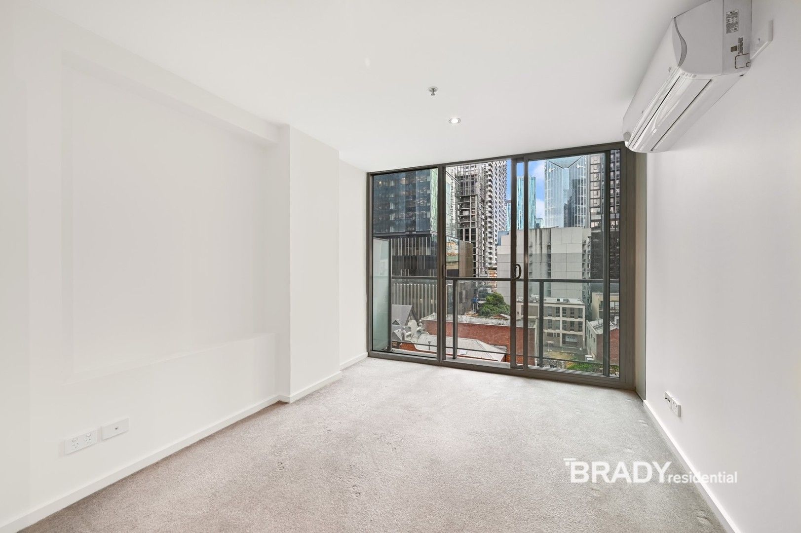 2 bedrooms Apartment / Unit / Flat in 603/8 Exploration Lane MELBOURNE VIC, 3000