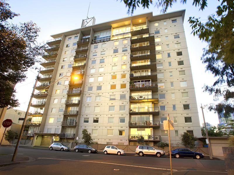 51/8 Wells Street, Southbank Property History & Address Research Domain