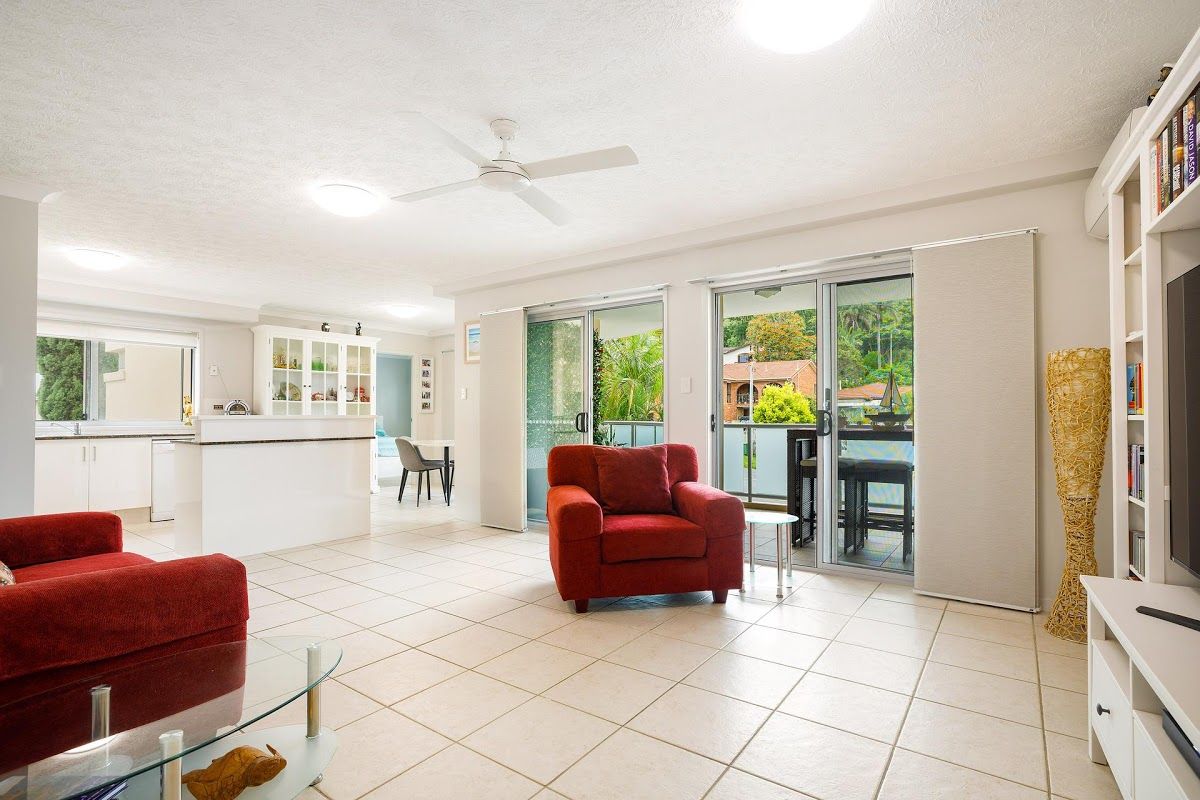 7/50-52 Miles Street, Kirra QLD 4225, Image 2