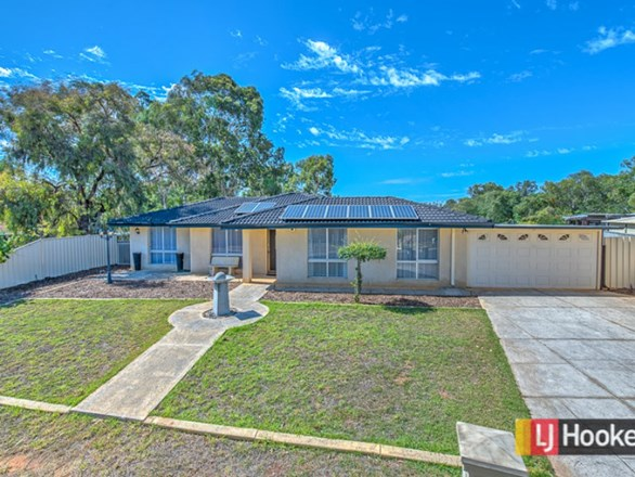 11 Jacqueline Drive, Thornlie WA 6108