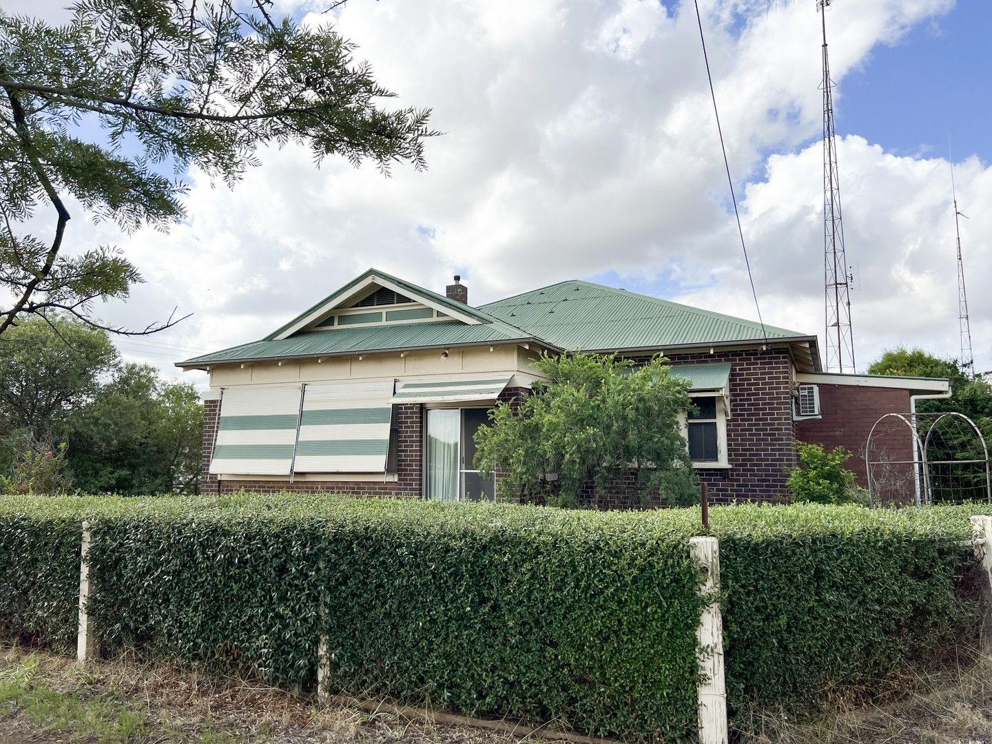188 Railway Road, West Wyalong NSW 2671 Domain
