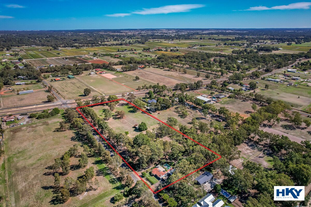 205 Padbury Avenue, Millendon WA 6056, Image 0