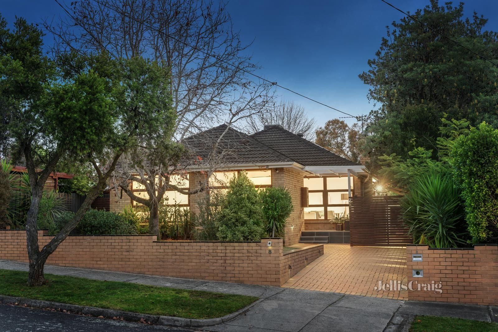 8 Somerset Street, Box Hill North VIC 3129, Image 0