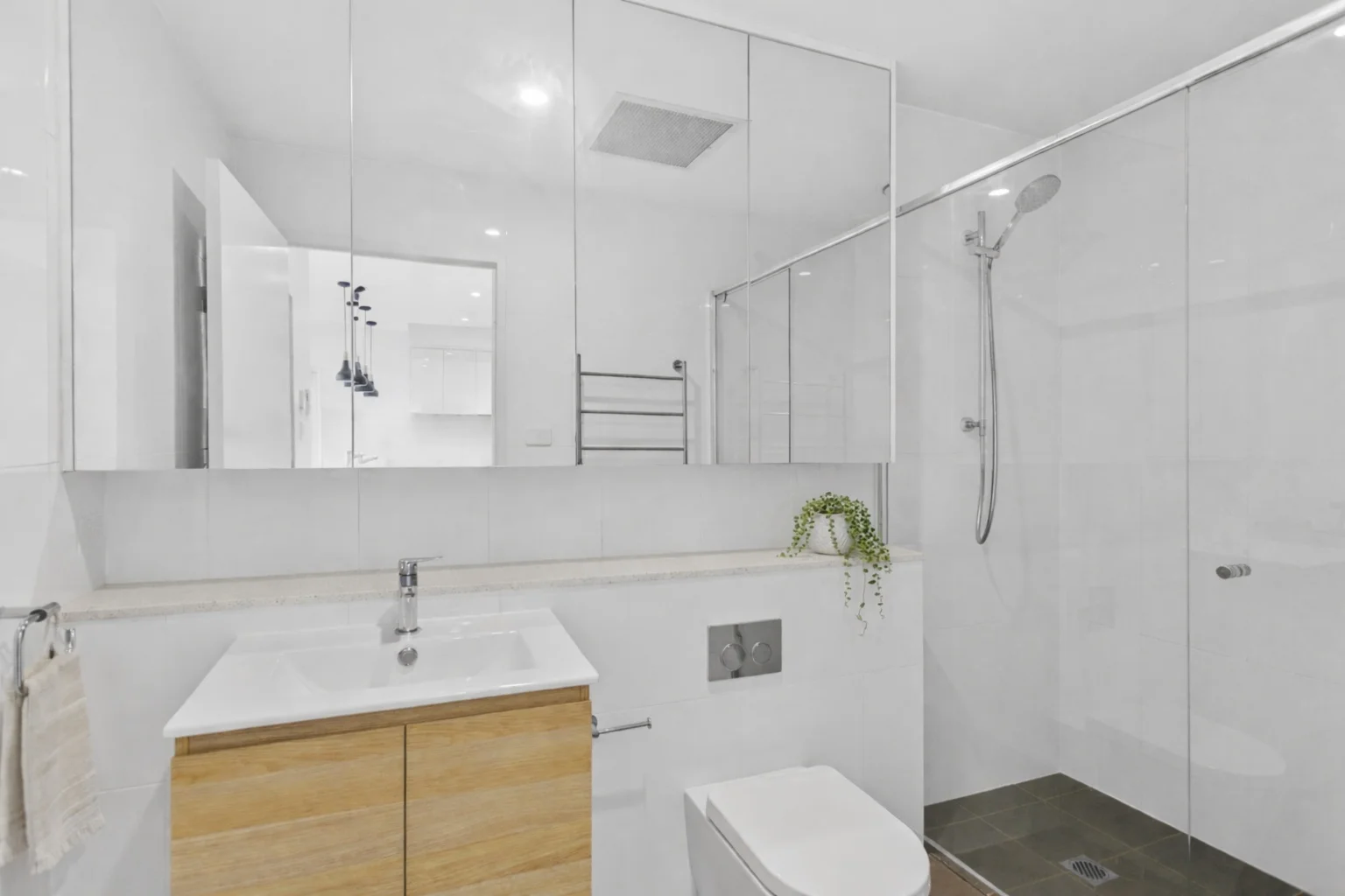 Additional image 6 of 304/48 Bank Street, Wollongong NSW 2500