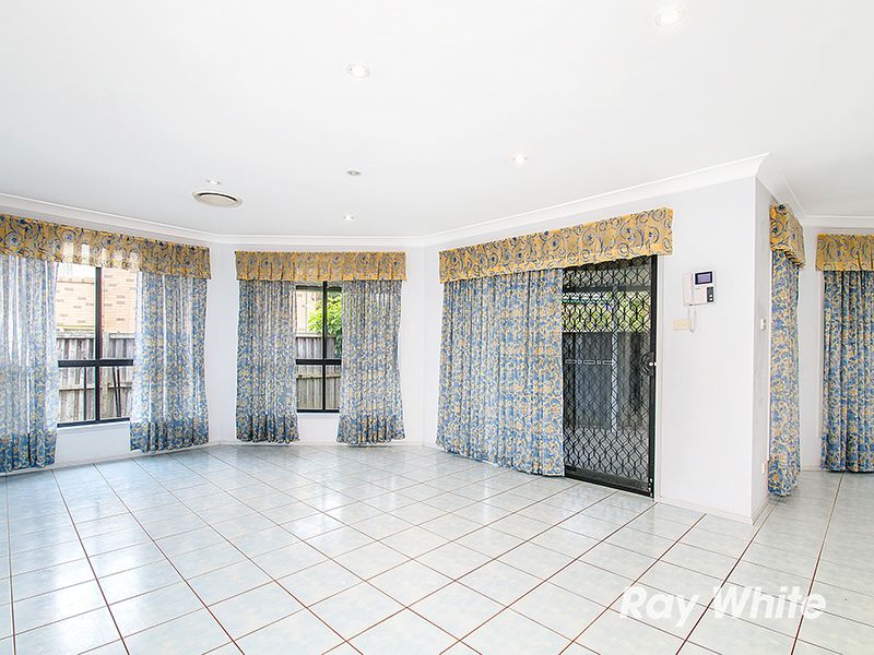 45 Tallowood Grove, Beaumont Hills NSW 2155, Image 2