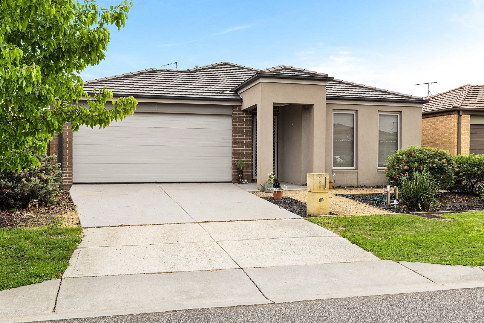 9 Markbeech Crescent, Officer VIC 3809, Image 0