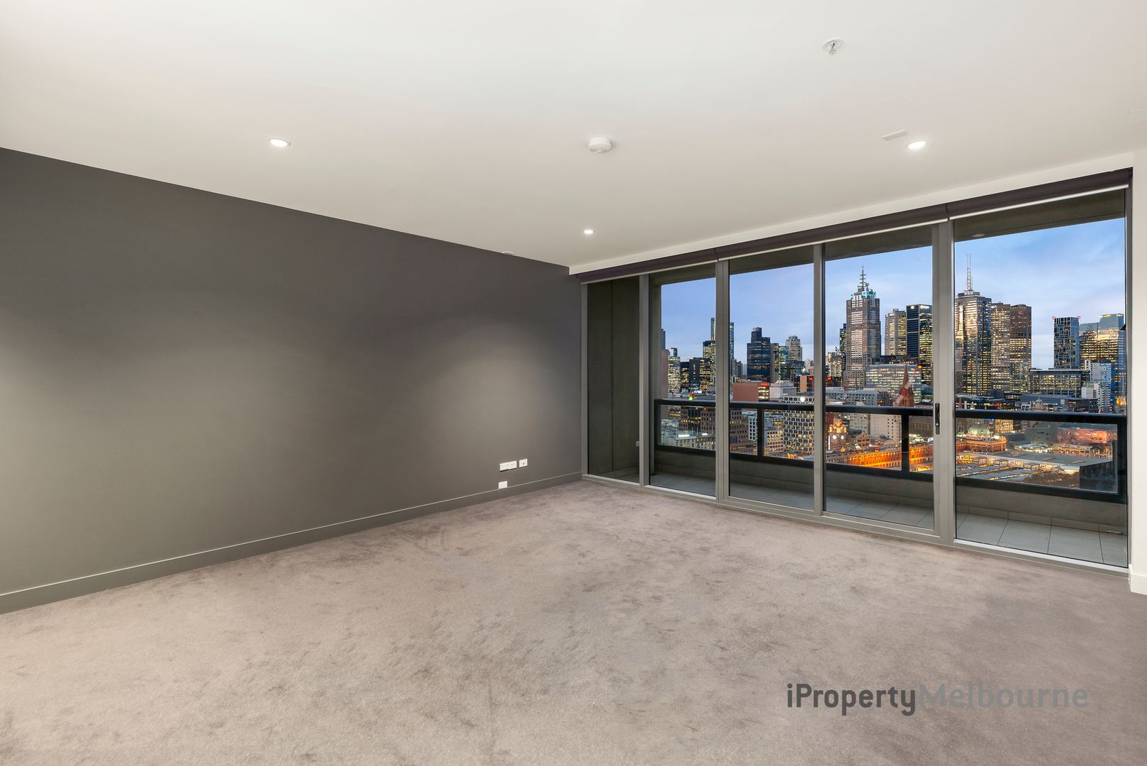 2704/1 Freshwater Place, Southbank VIC 3006, Image 2