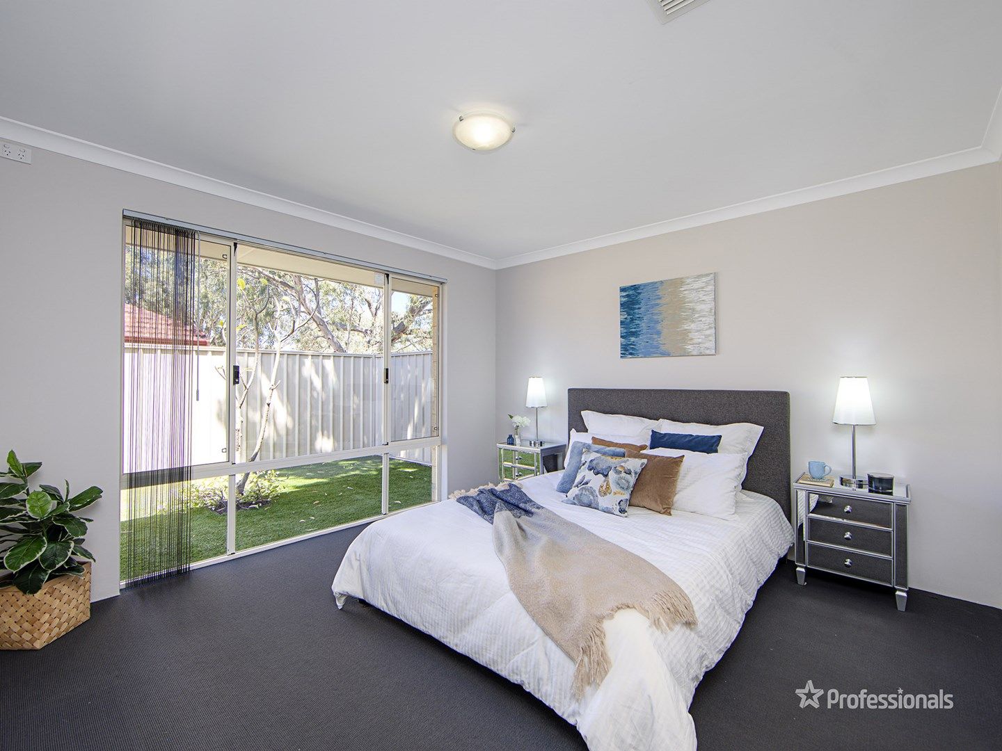 97B The Promenade, Wattle Grove WA 6107, Image 2