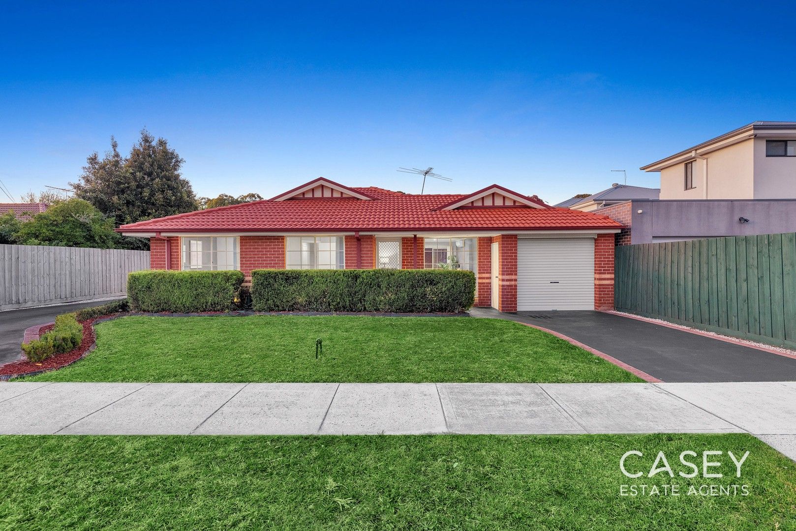 1/4 McLennan Street, Eumemmerring VIC 3177, Image 0