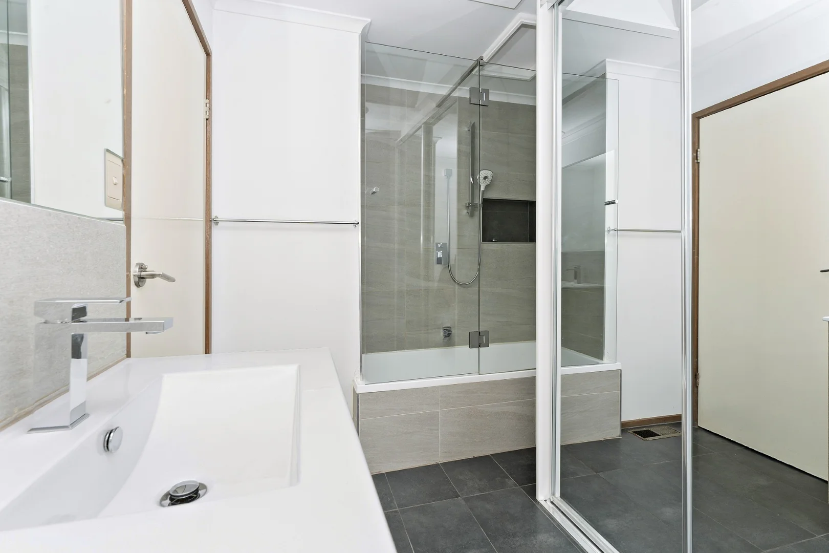 Additional image 12 of 6/1370 Heatherton Road, Dandenong VIC 3175