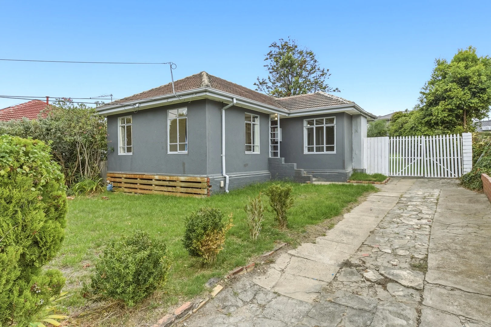 Primary image of 6 Woonah Street, Chadstone VIC 3148