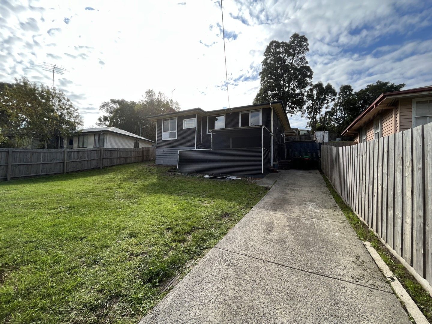 3 bedrooms House in 33 Hourigan Road MORWELL VIC, 3840