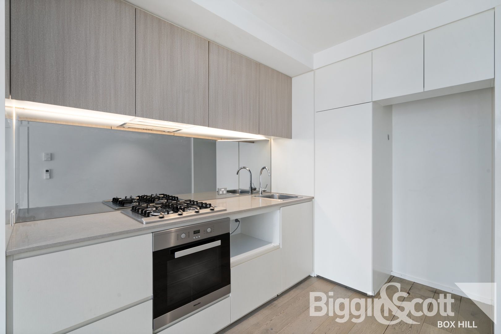 1801S/889 Collins Street, Docklands VIC 3008, Image 1