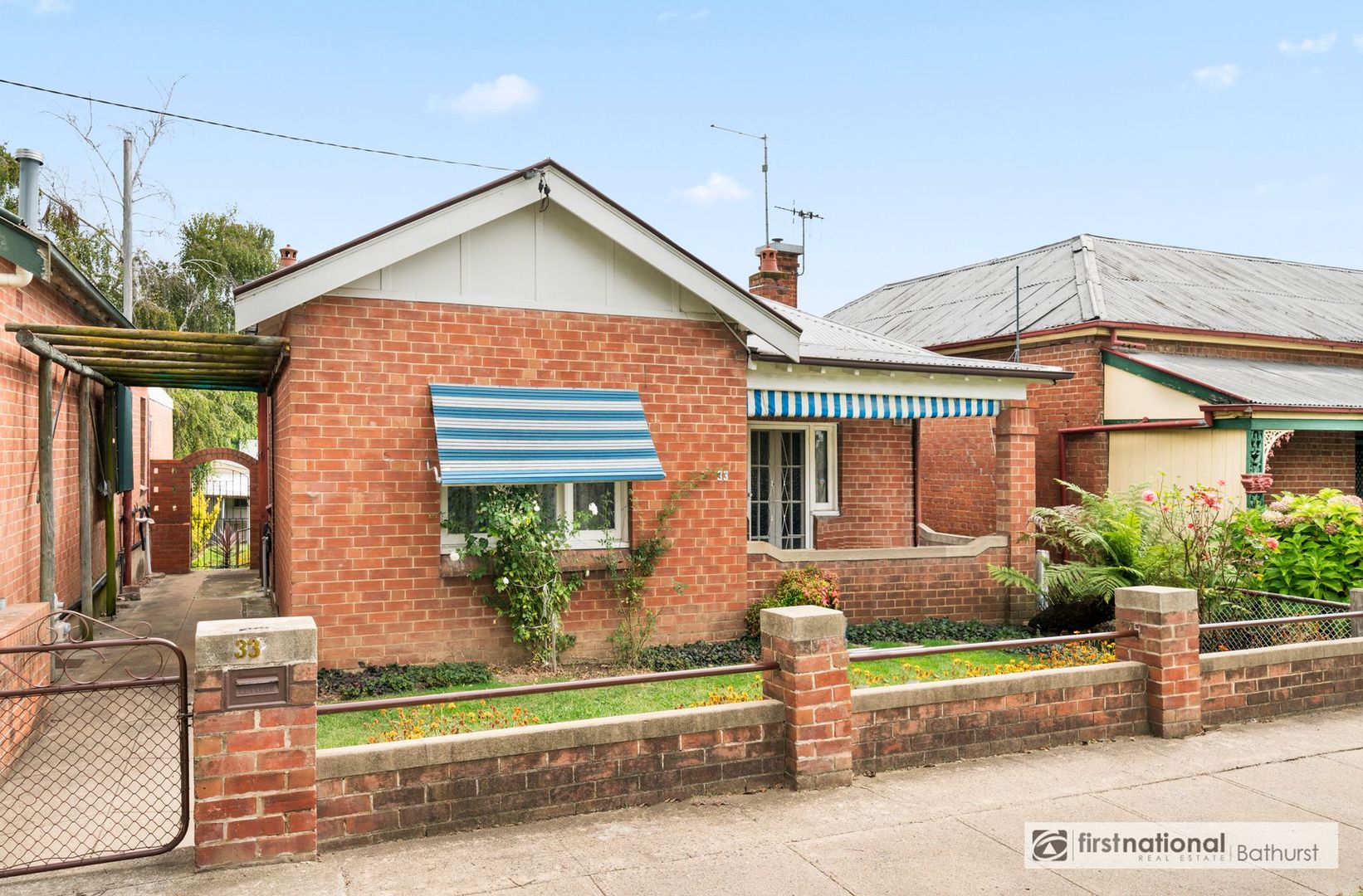 33 George Street, Bathurst NSW 2795