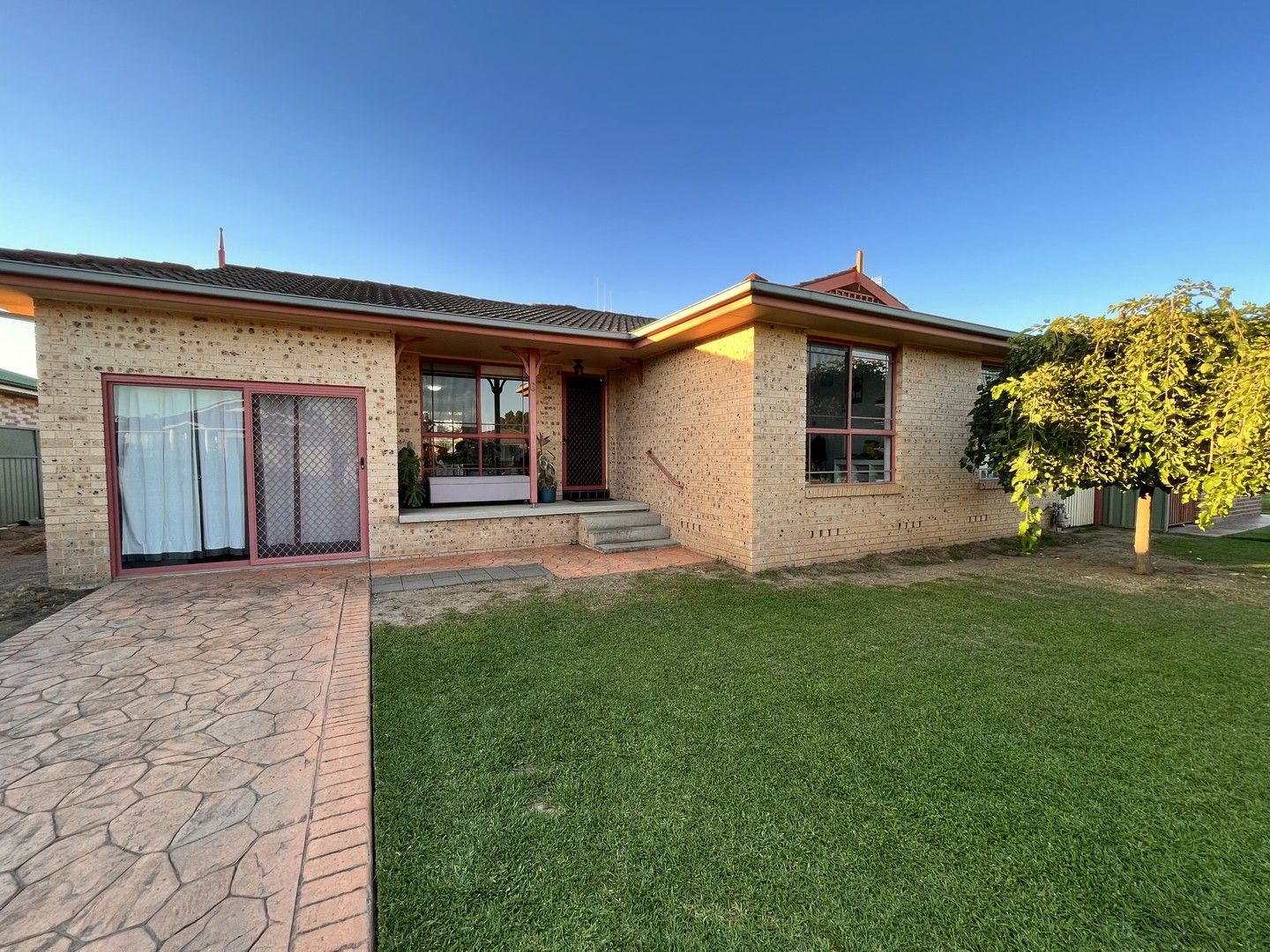 6 Koala Place, Forbes NSW 2871, Image 0